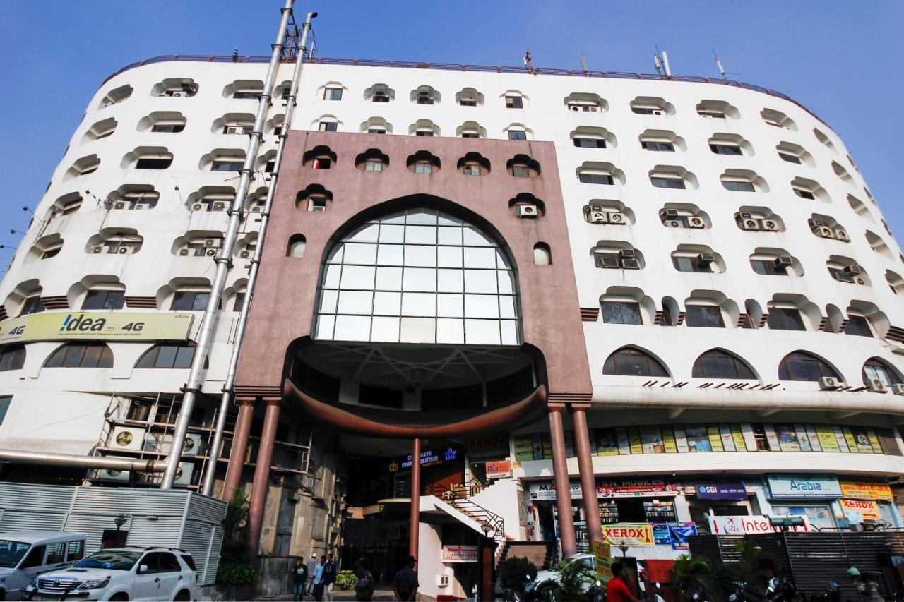 Oyo Hotel Metro International Near Lb Stadium Hyderabad Exterior photo